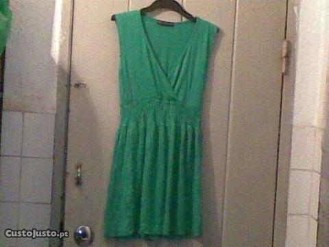 Vestido verde Pinto de Castro tamanho L