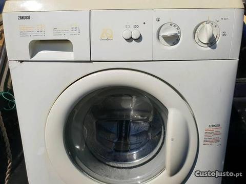 Maquina lavar roupa zanussi