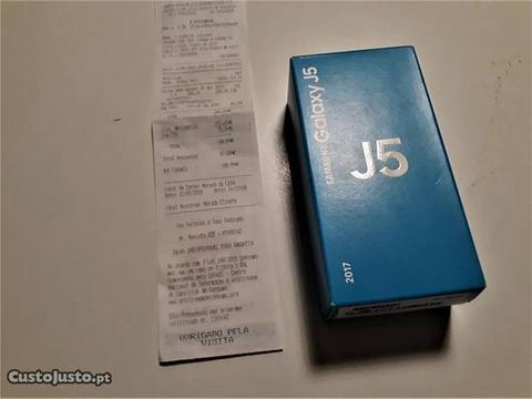 Samsung J5 dual sim 2017 NOVO troco /troca direita