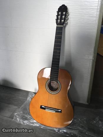 Guitarra clássica Valencia CG150