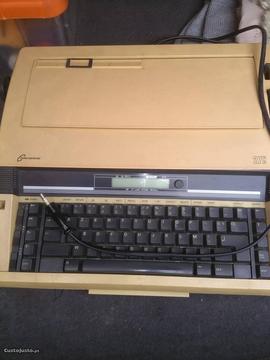 Máquina escrever antiga