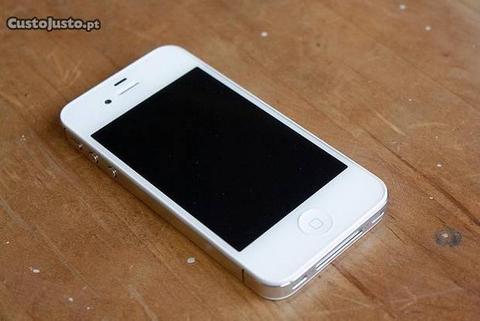 Iphone 4S 16gb (preto),em caixa.Aceito retoma