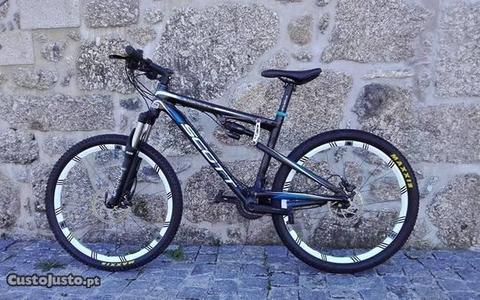 bicicleta dh SCOTT SPARK 30 quadro em carbono