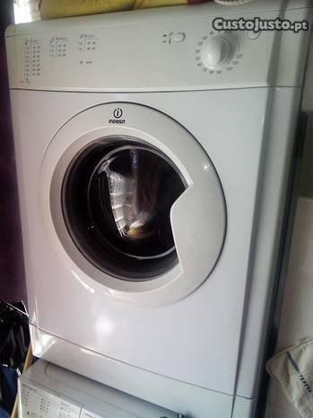 maquina de secar roupa 7 kilos como nova