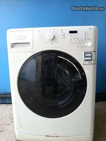 Maquina de lavar roupa 9KG