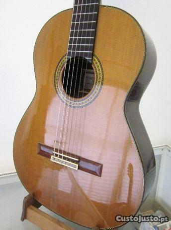 Guitarra Ryoji Matsuoka modelo NO.50 (1976)