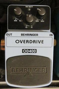 Pedal Behringer Overdrive OD400 (distorção)