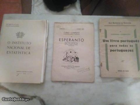 Conjunto de 3 Livros Manuais Antigos Diversos