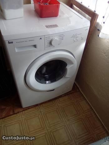 Máquina Lavar Roupa TEKA 5 kg