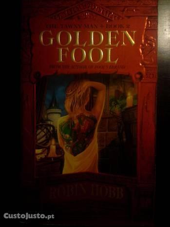 Golden Fool de Robin Hobb