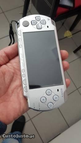 PSP como nova com jogos e capas