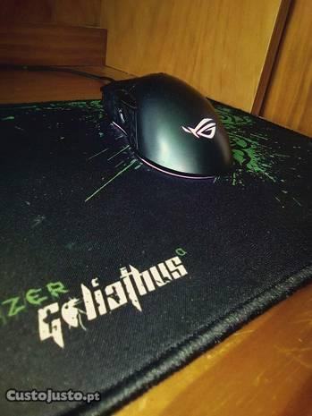 Rato Gaming e Tapete Razer Goliathus