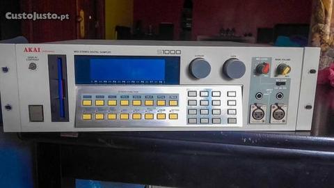 Akai S1000 Sampler