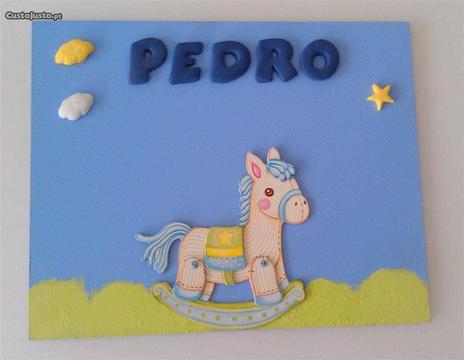 Placa com nome Pedro