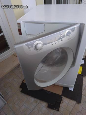 Maquina Lavar Ariston 7.5 kg Como Nova