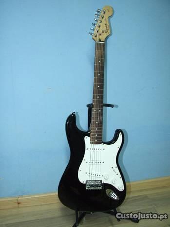 Guitarra Electrica Squier Affinity Black