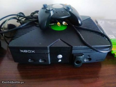 Consola Xbox original + comando+6Jogos