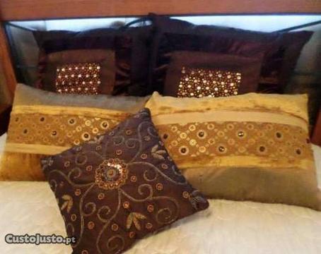 Conjunto almofadas estilo marroquino Gato Preto
