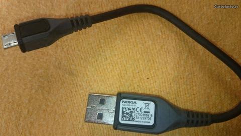 Cabo USB para telemovel NOKIA CA-1010