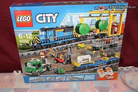 Lego City 60052 - Comboio de carga - novo e selado