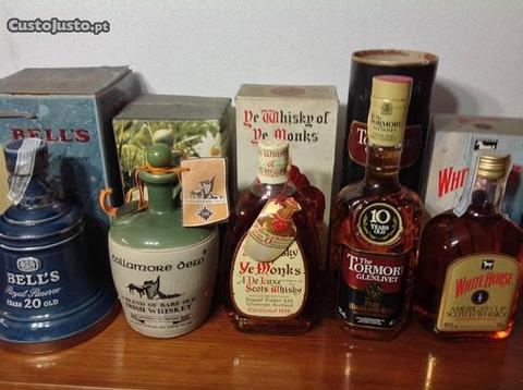 Lote de 5 whiskys