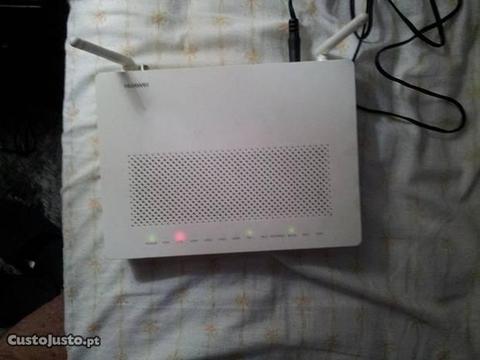 Router de rede ótica Huawei EchoLife HG8247H
