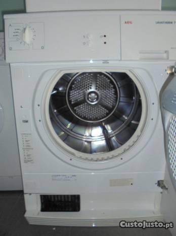 Maquina secar - AEG / Com garantia / Bom estado