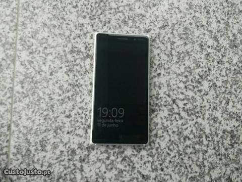 Nokia Lumia 830 impecável