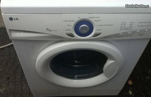 Máquina lavar roupa 7k LG C/GARANTIA escritaC/Nova