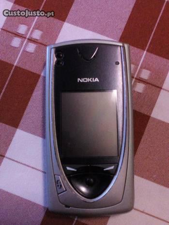 Nokia 7650 e 8310
