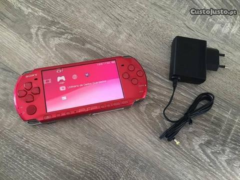 PSP 3004 c/ carregador (edição brilhante)