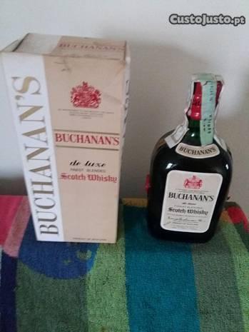whisky Buchanan`s de luxe (muito antigo)