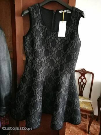 Vestidos novo (ainda com a etiqueta) tamanho único