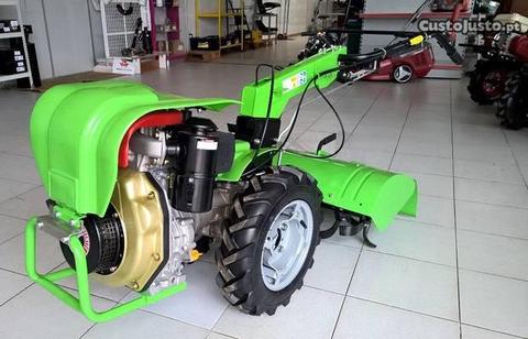 Motocultivador 8 cv Diesel c/ fresa 70 ( Novo )
