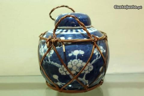 Pote Porcelana Chinesa Ginger a Azul Branco XIX