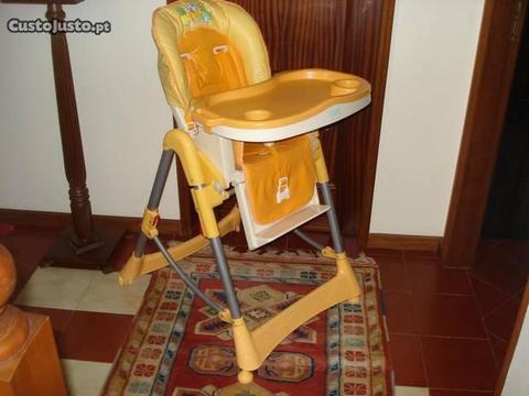 Cadeira e grade protecção bebe
