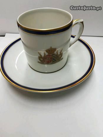 Chávena café Brasão armas de El-rei D. Fernando II