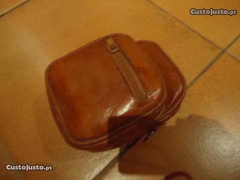 Bolsa para máquina fotográfica em pele