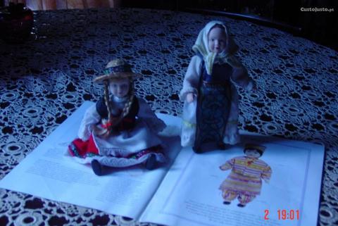 coleção de 70 bonecas em porcelana 
