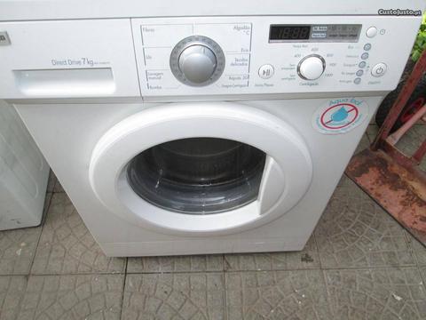 Máquina lavar roupa 7KC/GARANTIA escrita C/Nova