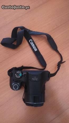 Máquina fotográfica Canon