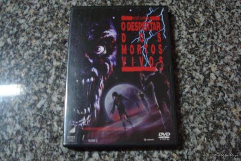 dvd original o despertar dos mortos vivos raro