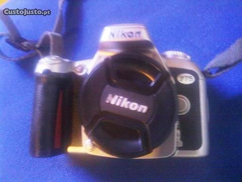 Nikon F75 Maquina fotografia analógica