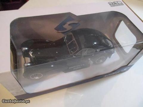 Miniatura Solido - 1:18 - BUGATTI Atlantic SC 1937