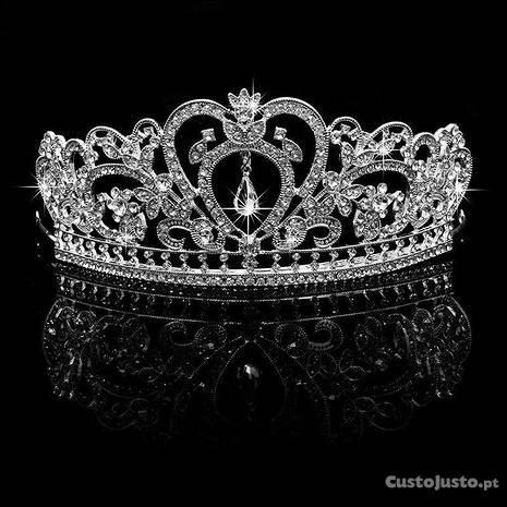 Coroa Rainha Tiara Princesa Brilhantes Noiva