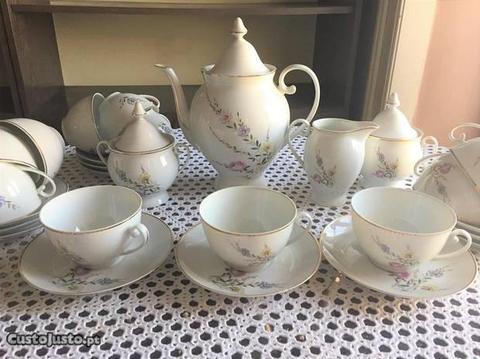 Porcelana SPAL - Serviço de chá completo