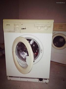 Máquina de Lavar Roupa SMEG