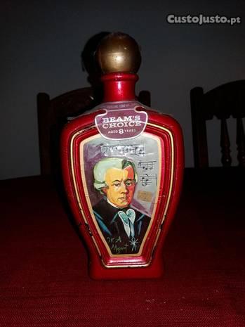 Garrafa whiskey Jim Beam's Choice Mozart 1970