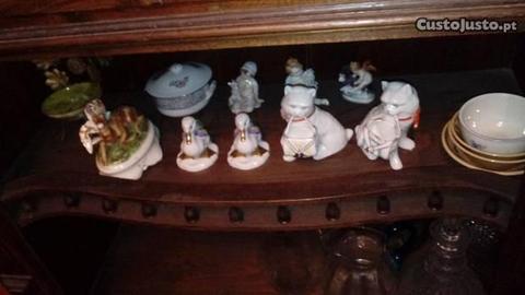 2 gatinhos 25cm em porcelana Antigo