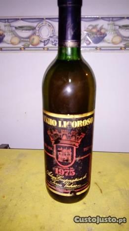 Vinho licoroso Tvd 1975